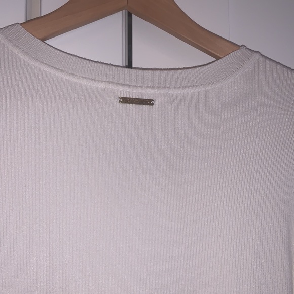 Top - Picture 3 of 4